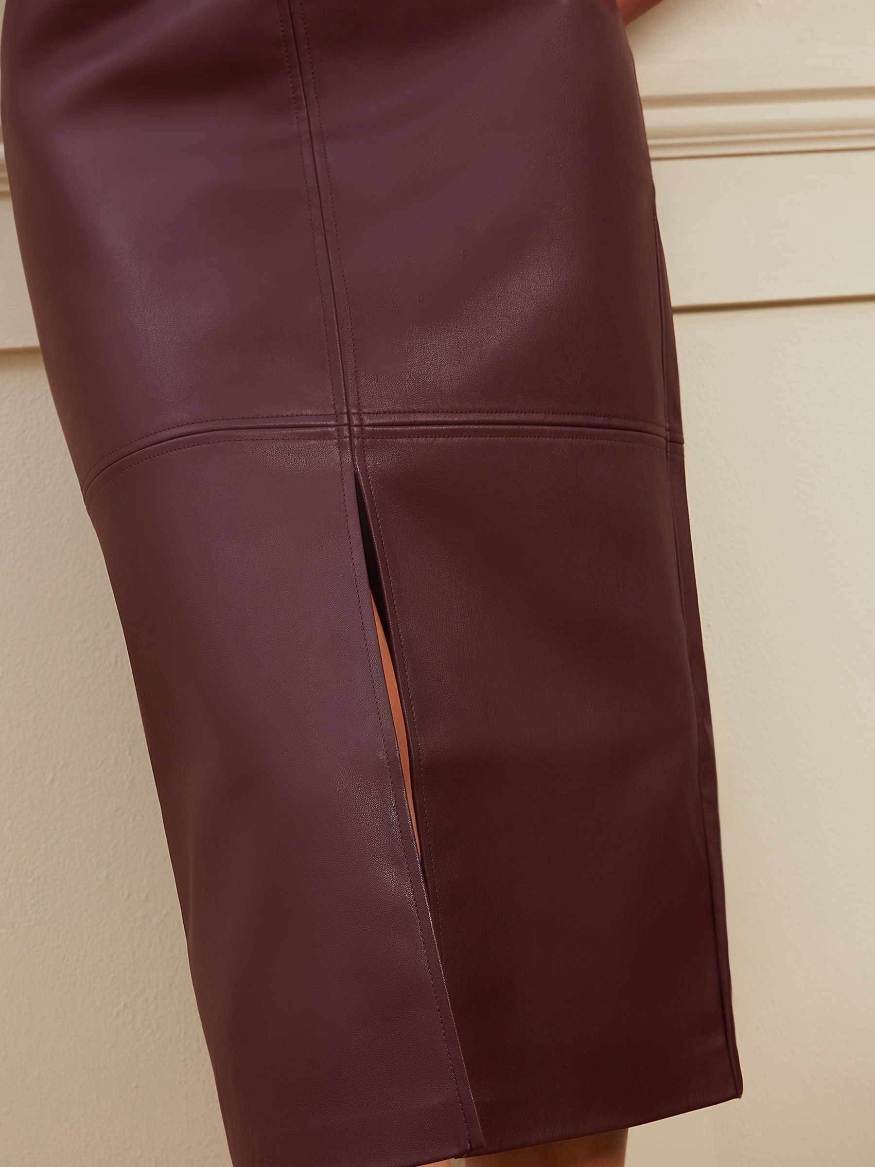 Love Roses Burgundy Petite Faux Leather Midi Pencil Skirt