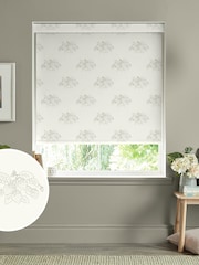 Sophie Allport Sage Green Vector Strawberry Made to Measure Roller Blinds - Image 1 of 6