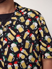 Black Beer Short Sleeve Christmas Print Shirt - Image 5 of 8