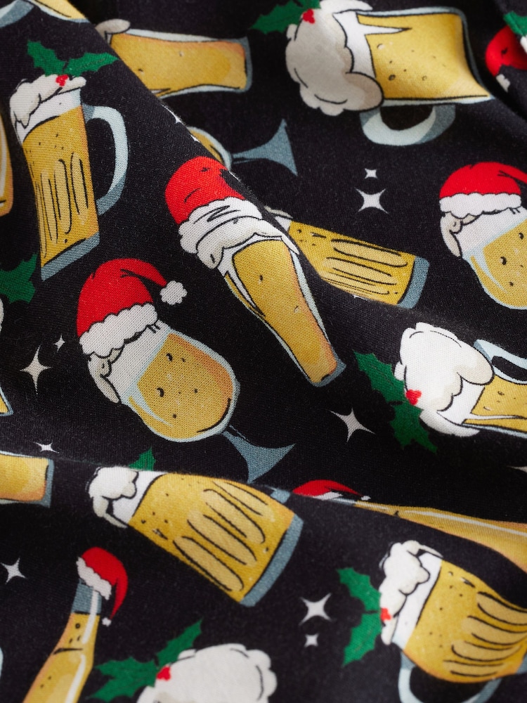 Black Beer Short Sleeve Christmas Print Shirt - Image 8 of 8