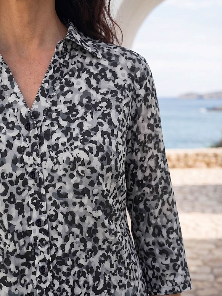 Roman Grey Classic Printed Mock Shirt - Image 4 of 4 Roman Grey Classic Printed Mock Shirt - Image 4 of 4