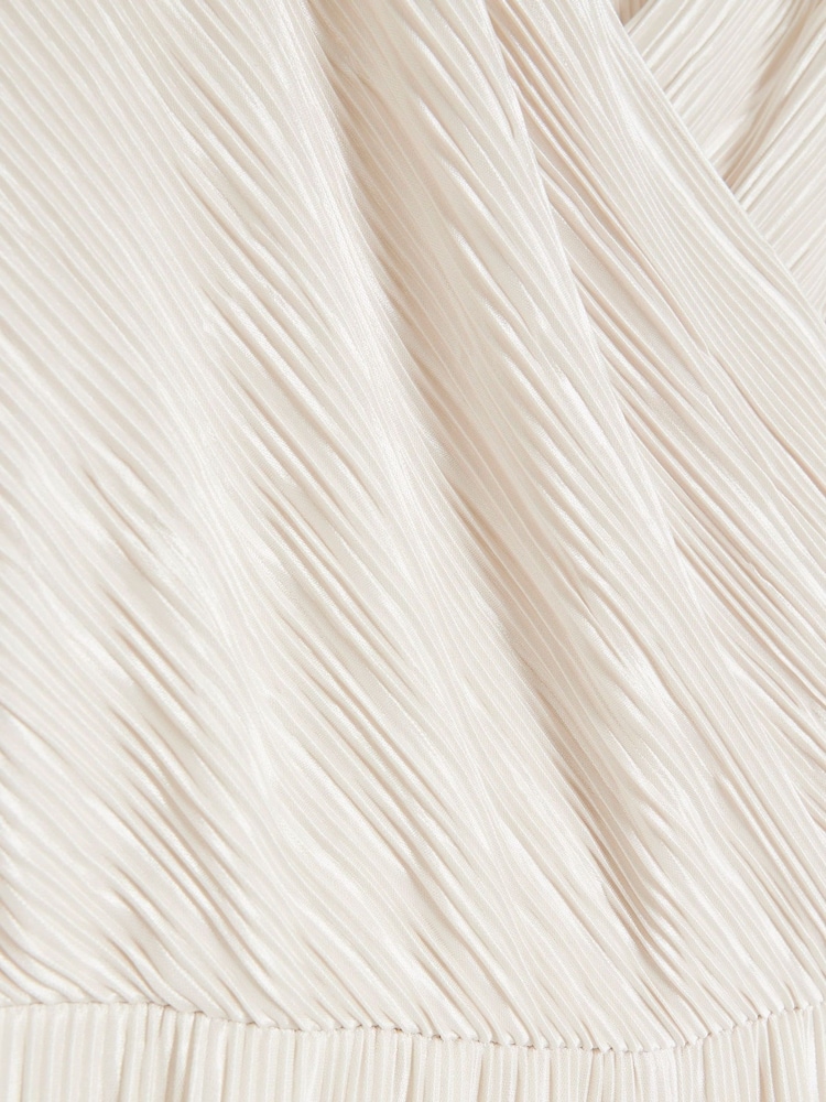 River Island Cream Angel Sleeve Plisse Jumpsuit - Image 4 of 4