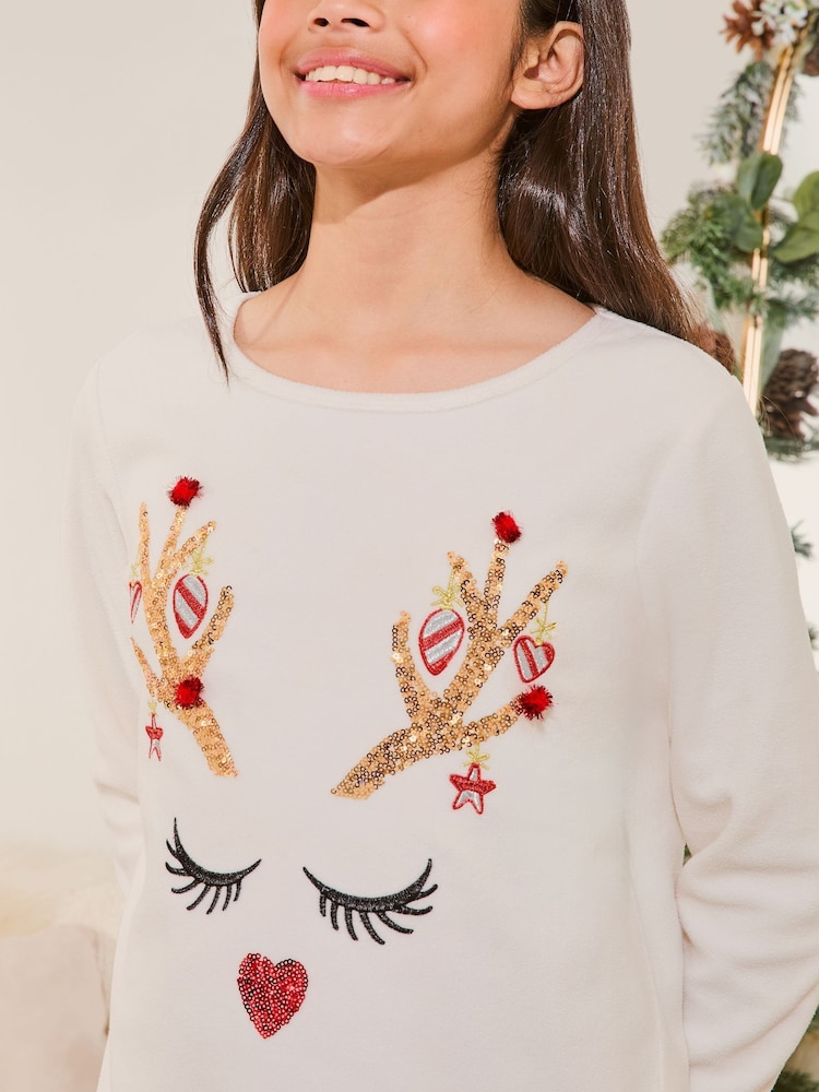 Pyjama de Noël Lipsy en laine polaire Soft Touch Reindeer (3-16yrs) - Image 3 of 4