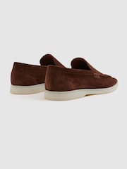 Dunkelbraun - Reiss Kason Slipper aus Veloursleder​​​​​​​ - Bild 3 von 5
