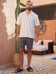 Threadbare Grey Overdyed Denim Shorts with Stretch - Image 5 of 5