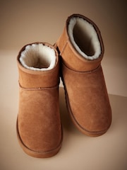 Tan Brown Signature Shearling Boots Slippers - Image 2 of 5
