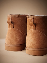 Tan Brown Signature Shearling Boots Slippers - Image 4 of 5