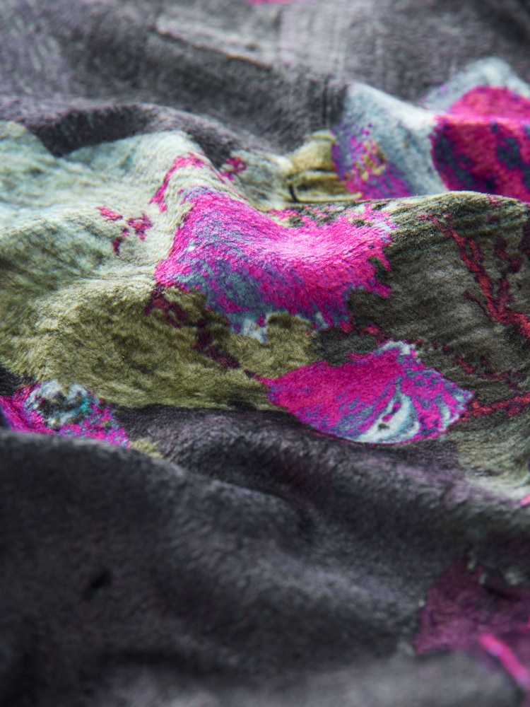 B By Ted Baker Charcoal Grey Floral Print Cosy Cardigan Jogger Pyjamas Set - Image 10 of 10