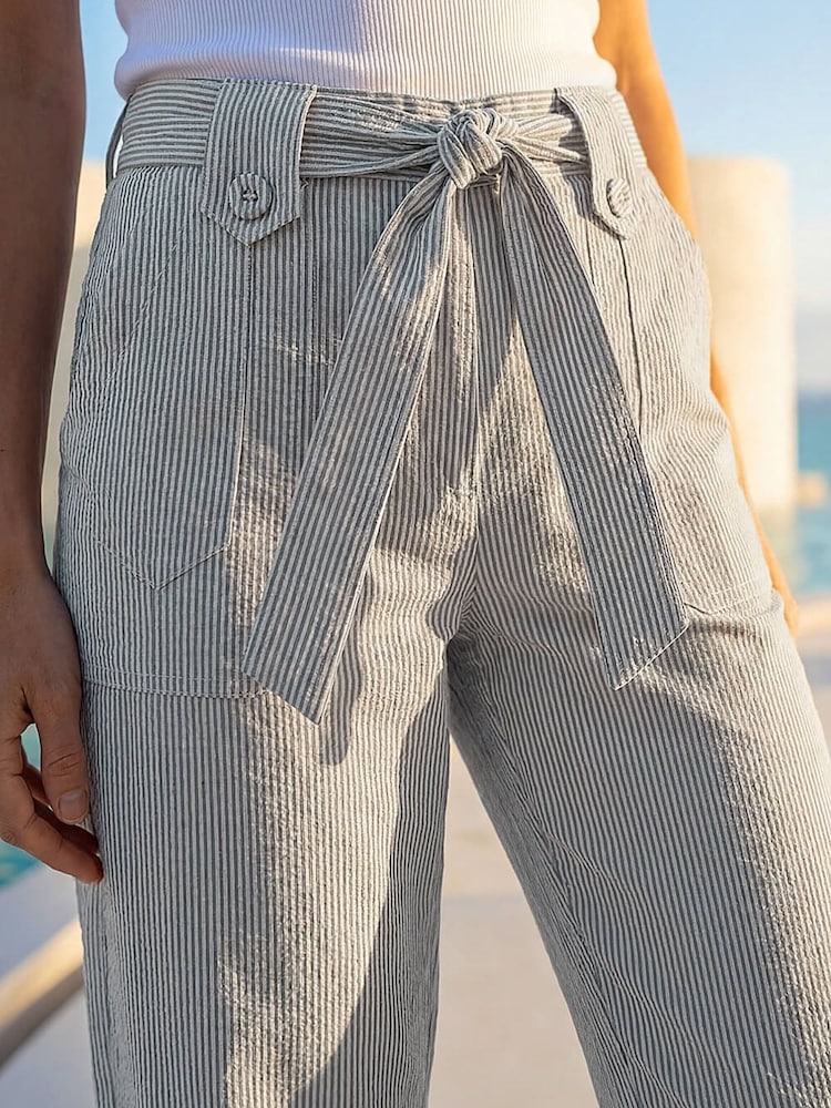 Roman Green Texture Stripe Crop Trousers - Image 4 of 4 Roman Green Texture Stripe Crop Trousers - Image 4 of 4