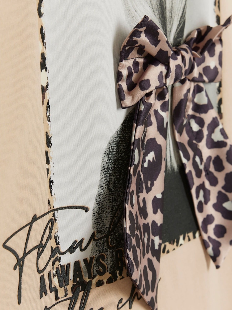 River Island Brown Girls 100% Cotton Leopard Print T-Shirt - Image 2 of 3 River Island Brown Girls 100% Cotton Leopard Print T-Shirt - Image 2 of 3