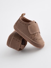 Marrón tostado - Zapato Oxford de bebé con velcro (0-24 meses) - Imagen 3 de 5