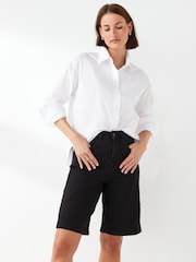 NOISY MAY Jort Länger geschnittene Jeansshorts in lockerer Passform - Bild 1 von 5