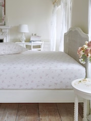 Shabby Chic by Rachel Ashwell® Rosabelle 200-draads diep hoeslaken - Image 1 of 2