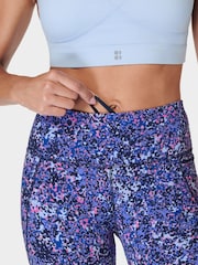 Sweaty Betty Blue Scattered Petal Print 6" Inseam Power 6" Biker Shorts - Image 5 of 8