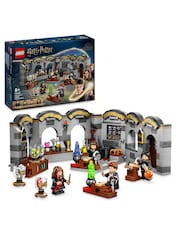 LEGO Harry Potter Hogwarts Castle Potions Class Magic Toy - Image 1 of 8