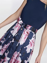 Gina Bacconi Blue Billie Printed High Low T-Shirt Dress With Tie Belt - Image 4 of 6