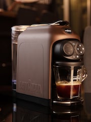Lavazza Brown Walnut Desea Pod Coffee Machine - Image 5 of 8