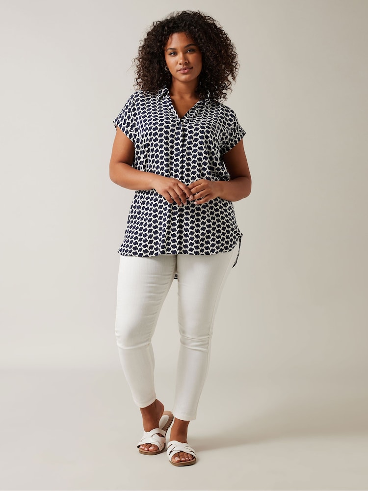 Blau - Evans – Bluse mit Zickzack-Print, Curve - Bild 2 von 5