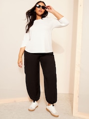Blanco - Camiseta de cuello barco de Curves Like These - Imagen 2 de 4