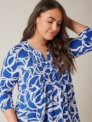 EVANS Curve Abstract Print Pintuck Blouse - Image 4 of 5