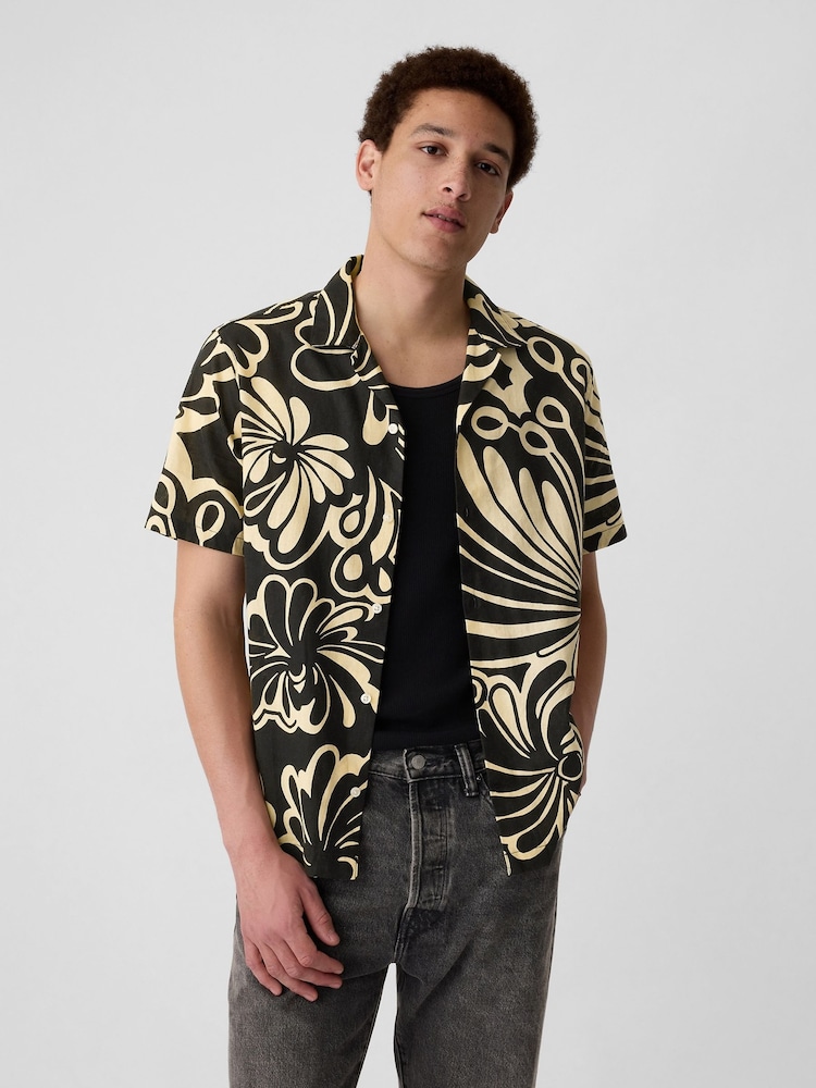 GAP Black Floral Linen Blend Regular Fit Short Sleeve Holiday Shirt - Image 1 of 4