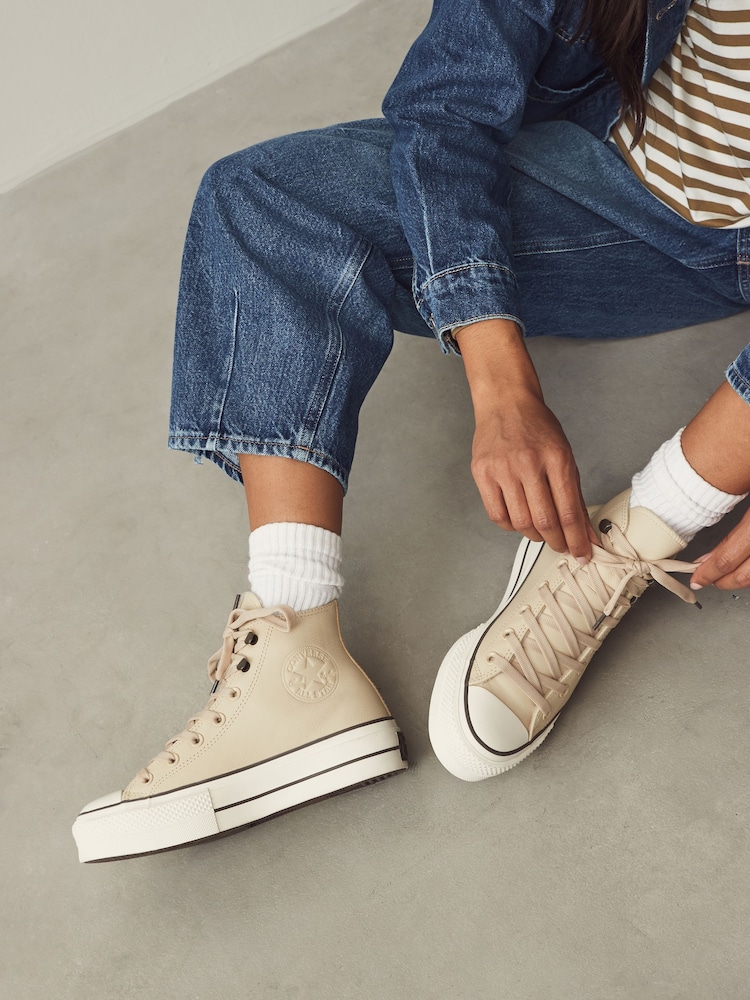 Nude - Converse Chuck Taylor All Star Lift Lederschuhe - Bild 1 von 10 Nude - Converse Chuck Taylor All Star Lift Lederschuhe - Bild 1 von 10