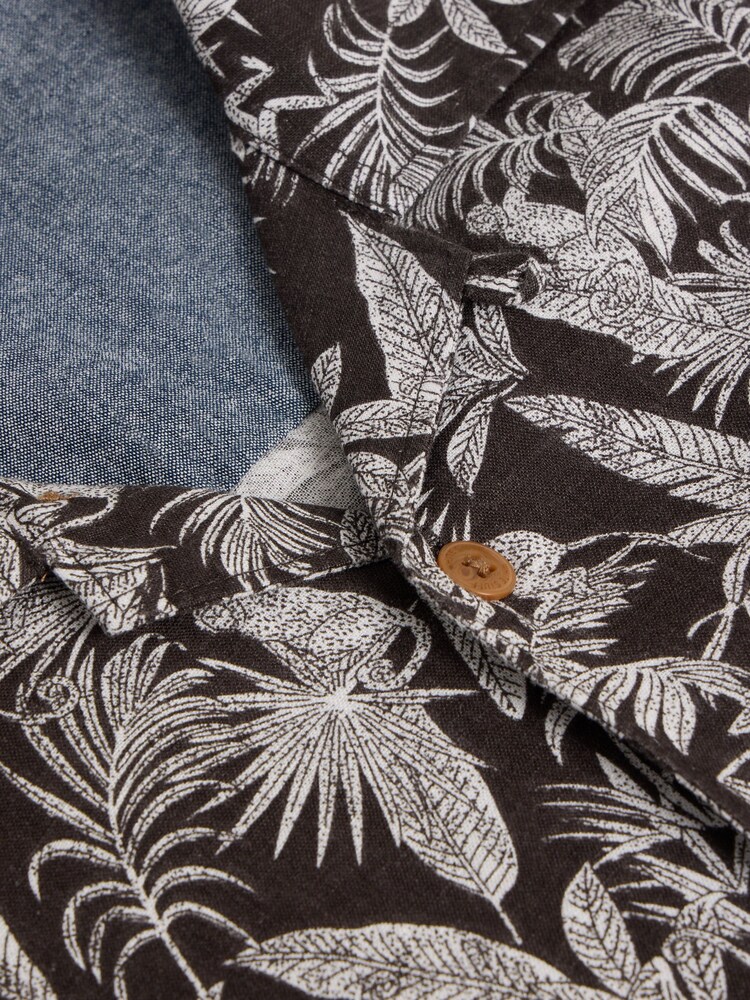 White Stuff Black Monkey Printed Shirt - Image 7 of 7 White Stuff Black Monkey Printed Shirt - Image 7 of 7