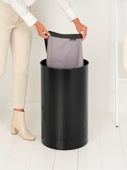Brabantia Matt Black Laundry Bin 60L Plastic Lid - Image 4 of 6