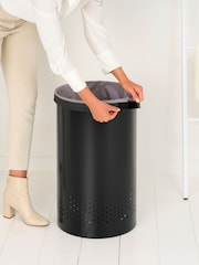 Brabantia Matt Black Laundry Bin 60L Plastic Lid - Image 5 of 6