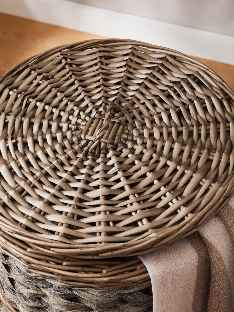 Grey Wicekr Laundry Basket Hamper - Image 2 of 5