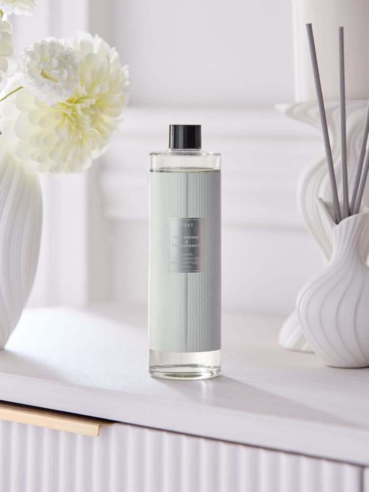 Pink Pepper and Pomegranate 200ml Fragranced Reed Diffuser Refill - Image 1 of 3
