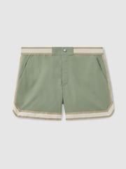 Verde salvia - Reiss Baller Ché Elasticated Waist Swim Shorts - Imagen 2 de 5