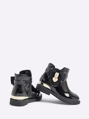 River Island Black Girls Patent Bow Padlock Boots - Image 4 of 5