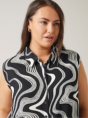 Evans Curve Abstract Print Sleeveless Shirt - Image 4 of 5