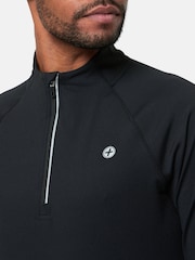 Gym + Coffee Black Black Mens Relentless Quarter Zip Sweatshirt - Image 4 of 5