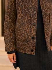 Leopard - Lange, angeraute Bomberjacke mit Print - Bild 4 von 8