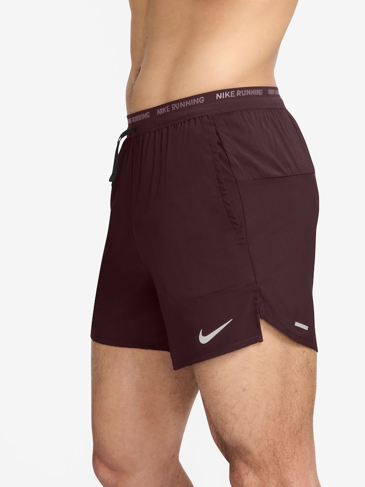 Nike Burgundy Crush Dri-FIT Stride 5 Inch Running Shorts - Image 3 of 4