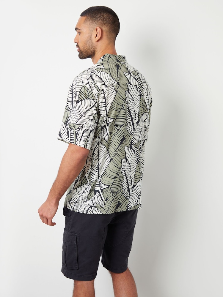 Threadbare Black Tropical Short Sleeve Striped Linen Blend Shirt - Image 2 of 4