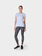 Sweaty Betty Salt Blue Athlete Seamless Workout T-Shirt - Image 4 of 8