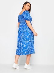 Yours Curve Blue Ditsy Floral Print Shirred Midaxi Dress - Image 4 of 5