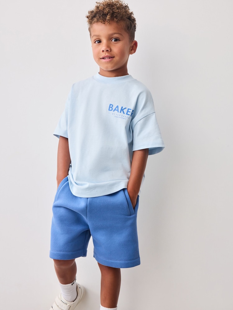 modra - Komplet prevelike majice s kratkimi rokavi iz 100% bombaža in kratkih hlač Baker by Ted Baker - Slika 1 iz 11 modra - Komplet prevelike majice s kratkimi rokavi iz 100% bombaža in kratkih hlač Baker by Ted Baker - Slika 1 iz 11