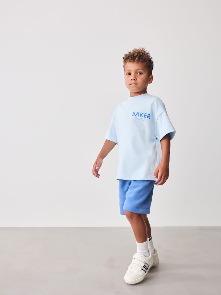 modra - Komplet prevelike majice s kratkimi rokavi iz 100% bombaža in kratkih hlač Baker by Ted Baker - Slika 2 iz 11 modra - Komplet prevelike majice s kratkimi rokavi iz 100% bombaža in kratkih hlač Baker by Ted Baker - Slika 2 iz 11
