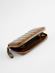 Olive Green Quilted Purse - Image 4 of 5