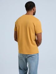 Animal Yellow Classico Mens 100% Cotton T-Shirt - Image 3 of 8