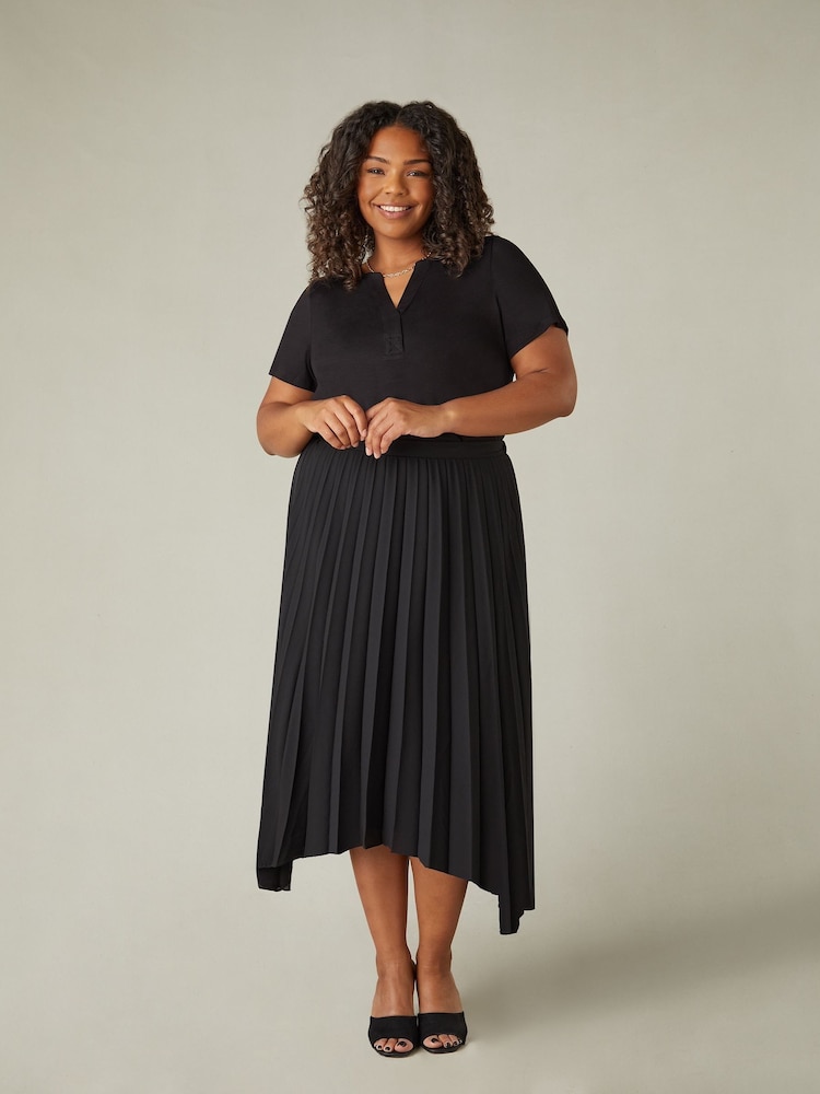 Live Unlimited Black Curve Pleated Hanky Hem Midi Skirt - Image 1 of 5