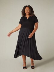 Live Unlimited Black Curve Pleated Hanky Hem Midi Skirt - Image 3 of 5