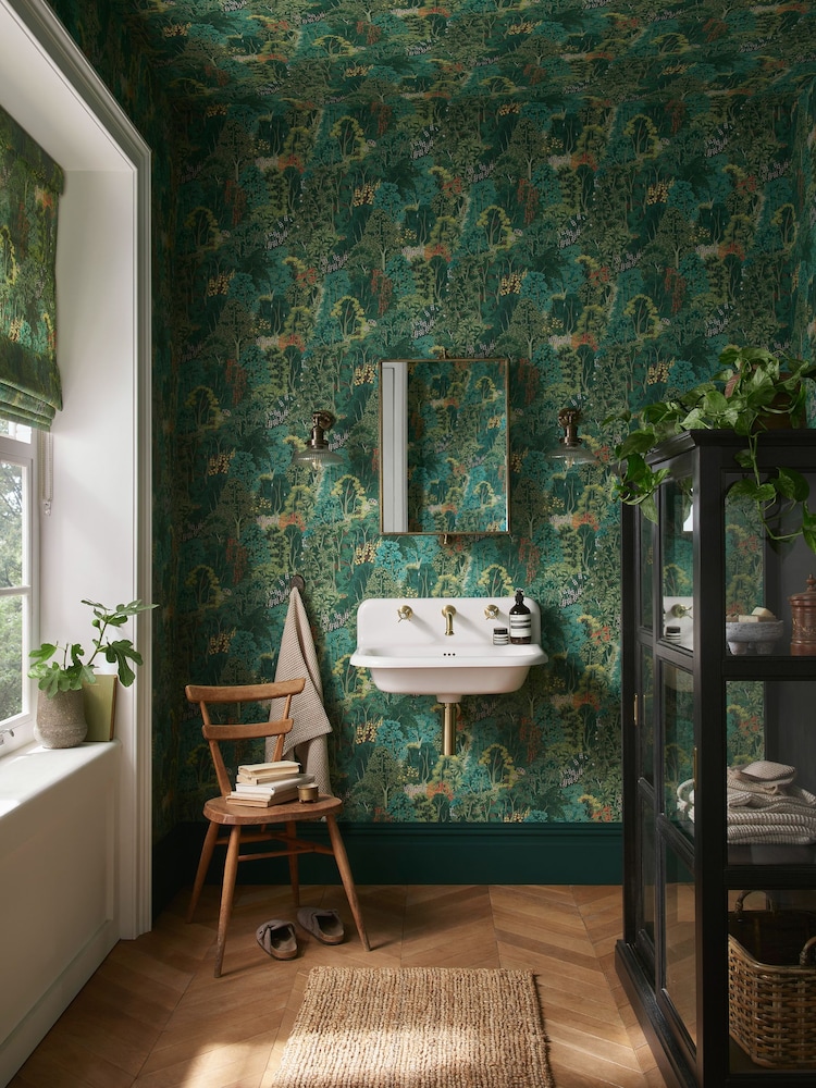Graham & Brown Green New Eden Emerald Wallpaper Sample - Image 1 of 3