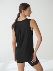 Black Active Sports Lightweight Vest - Image 3 of 6