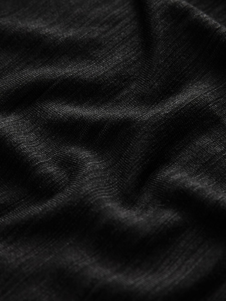 Black Active Sports Lightweight Vest - Image 6 of 6