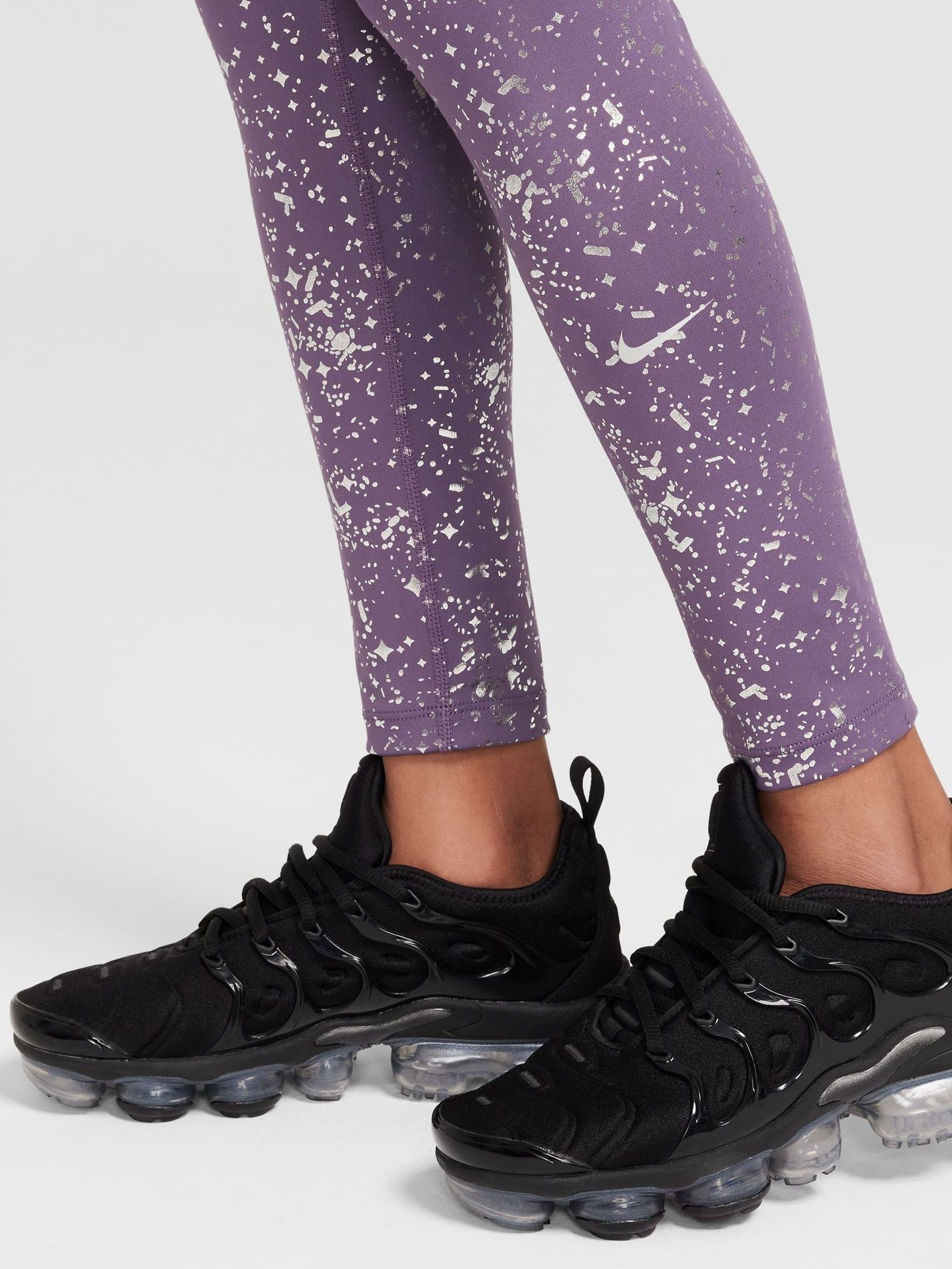 nike pro starry night shorts